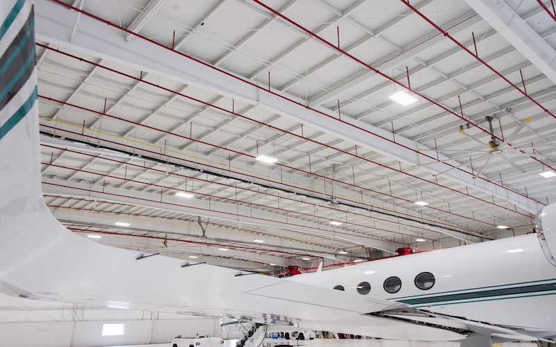 lighting in a building for airplanes